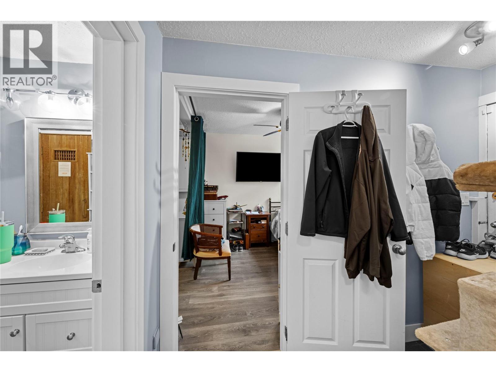 1732 Granite Avenue, Merritt, British Columbia  V1K 1B8 - Photo 29 - 10376804