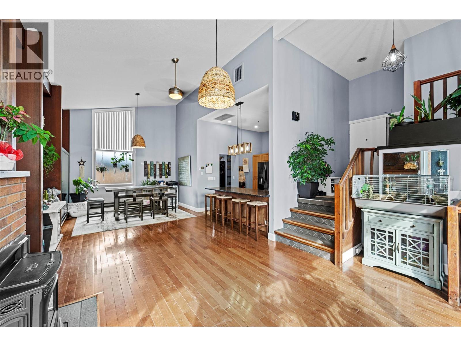 1732 Granite Avenue, Merritt, British Columbia  V1K 1B8 - Photo 8 - 10376804