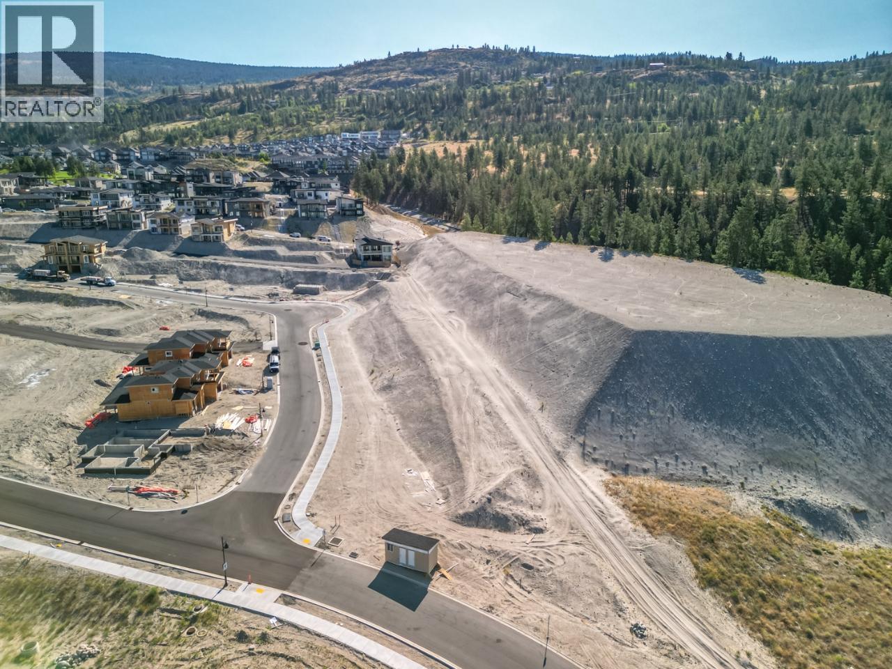 1120 Antler Drive, Penticton, British Columbia  V2A 0C9 - Photo 2 - 10376139
