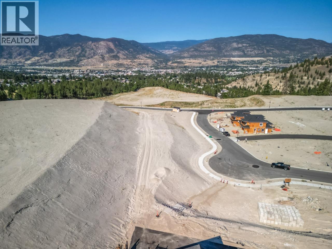 1120 Antler Drive, Penticton, British Columbia  V2A 0C9 - Photo 6 - 10376139