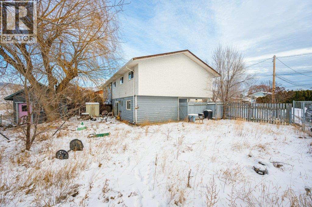 2695 Young Place, Kamloops, British Columbia  V2B 8A4 - Photo 26 - 10376832