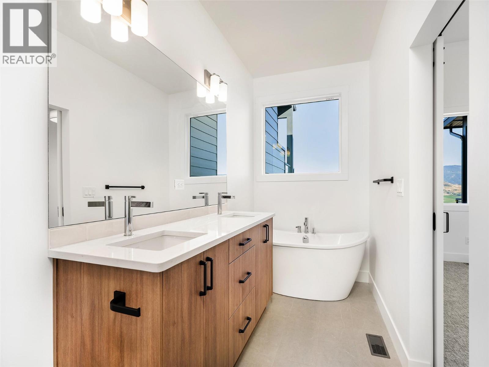 7735 Okanagan Hills Boulevard Unit# 66, Vernon, British Columbia  V1H 0A7 - Photo 21 - 10376731