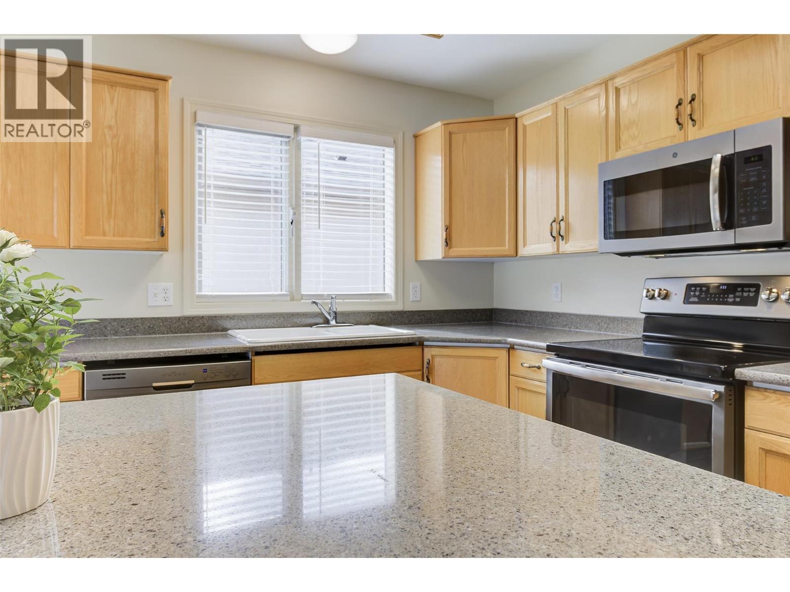 595 Yates Road Unit# 203, Kelowna, British Columbia  V1V 1P8 - Photo 6 - 10375713