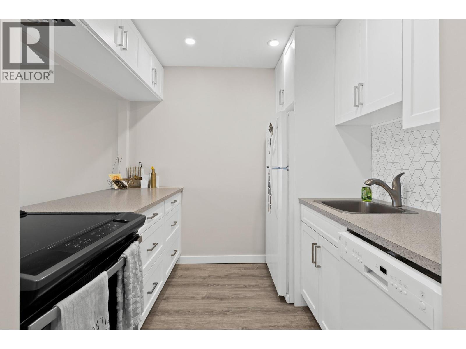 737 Leon Avenue Unit# 506, Kelowna, British Columbia  V1Y 8L6 - Photo 7 - 10376903