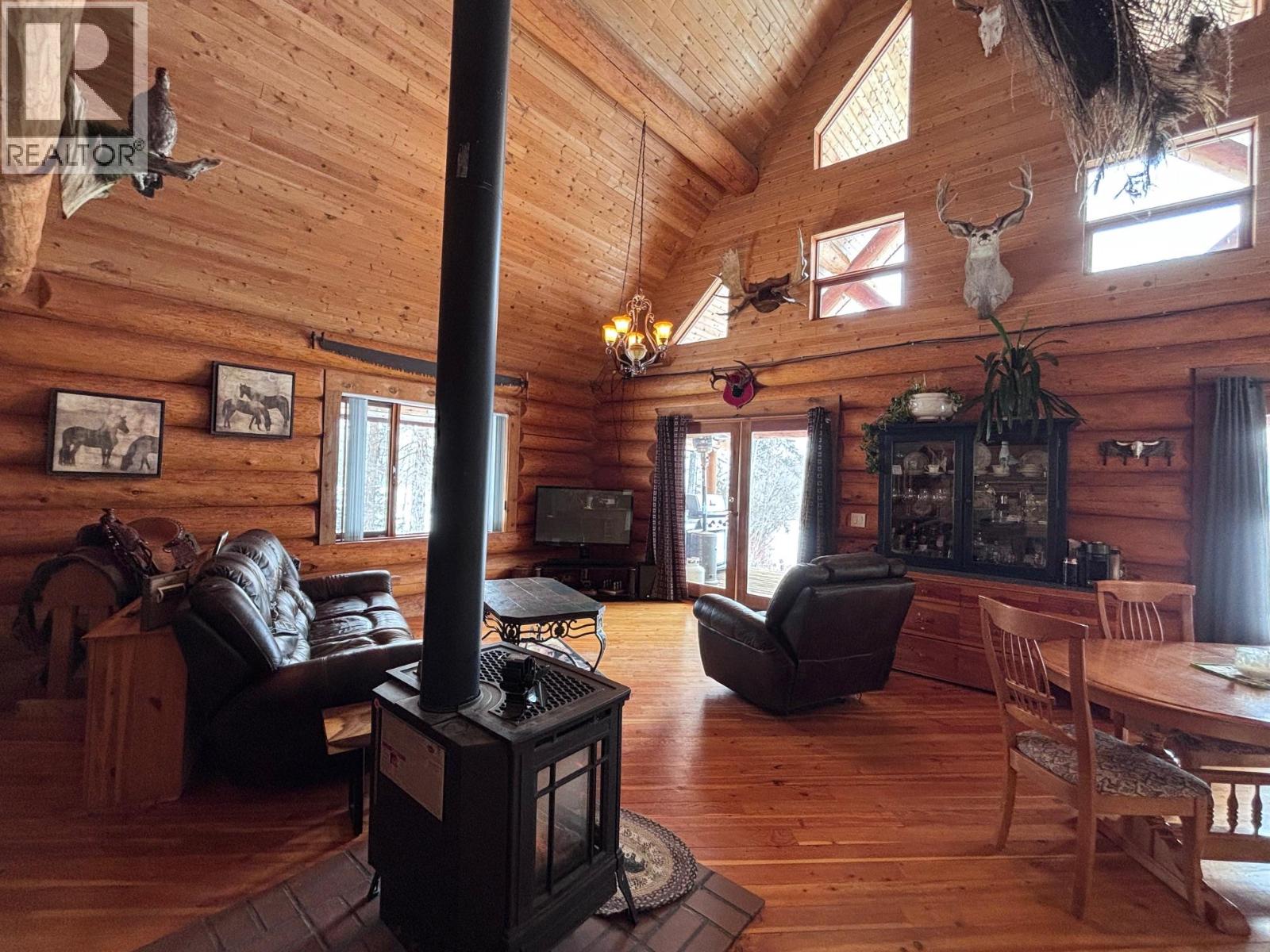 2120 Fish Lake Road, Rock Creek, British Columbia  V0H 1Y0 - Photo 12 - 10376872