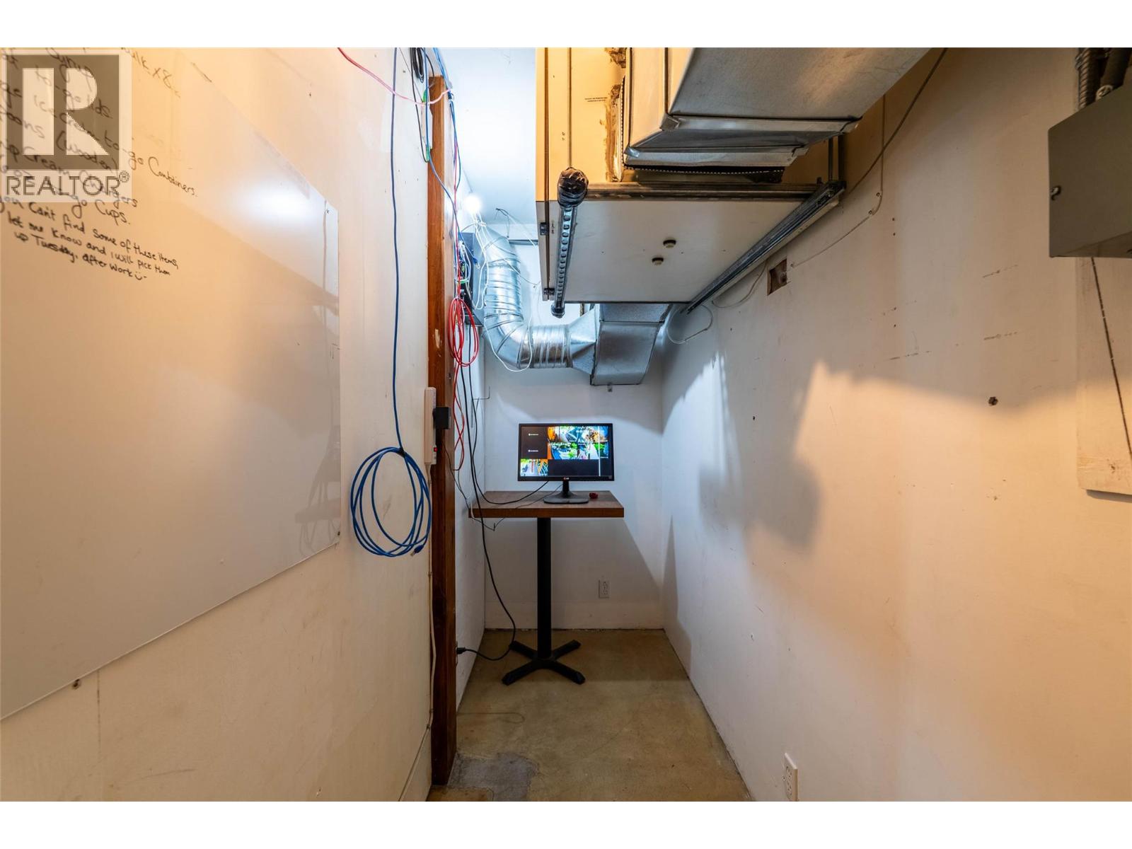 512 Hendryx Street, Nelson, British Columbia  V1L 2A8 - Photo 22 - 10376940