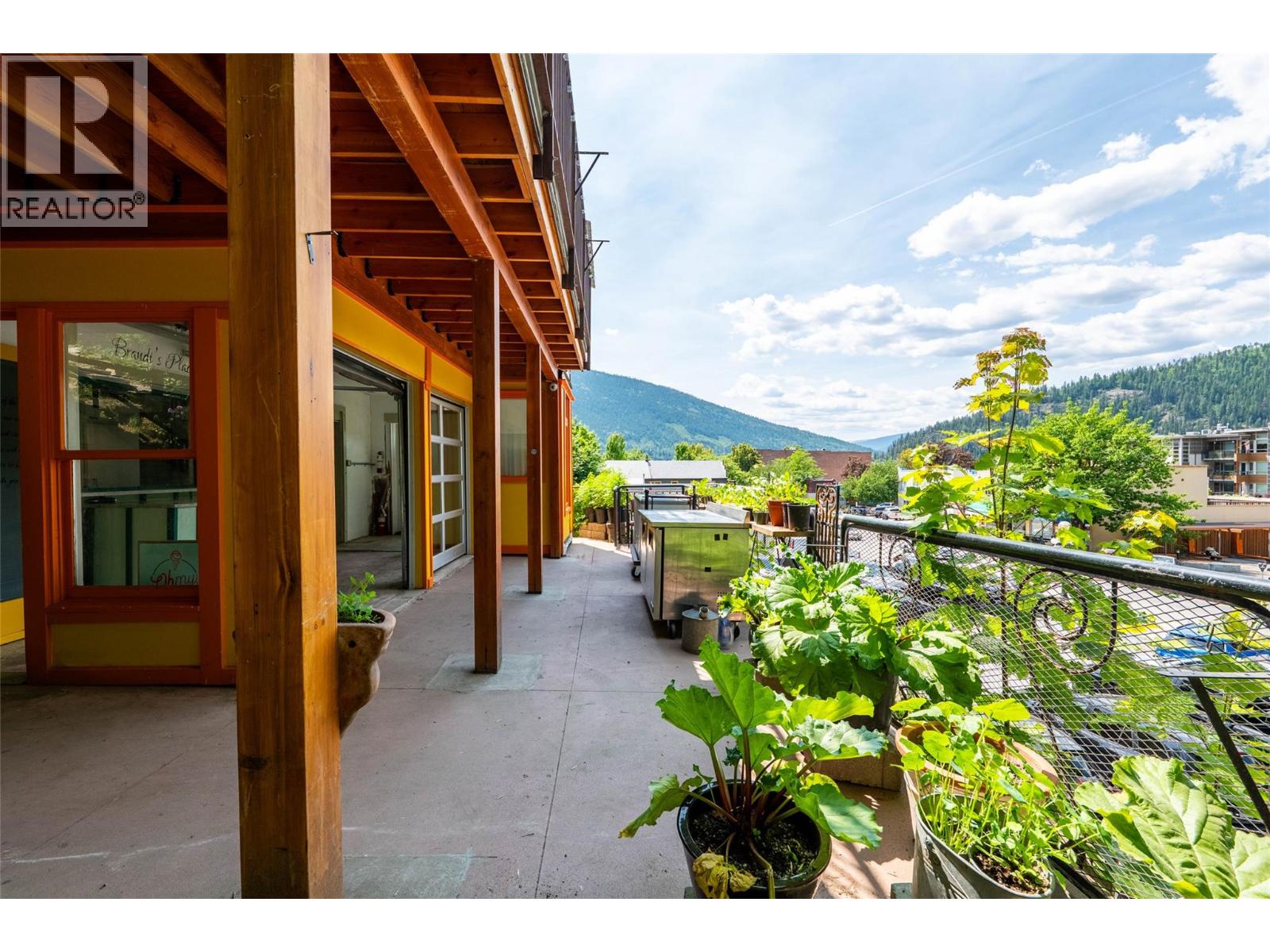 512 Hendryx Street, Nelson, British Columbia  V1L 2A8 - Photo 31 - 10376940