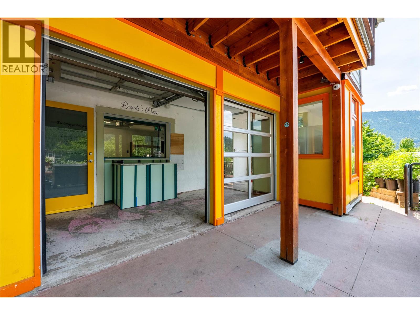 512 Hendryx Street, Nelson, British Columbia  V1L 2A8 - Photo 37 - 10376940