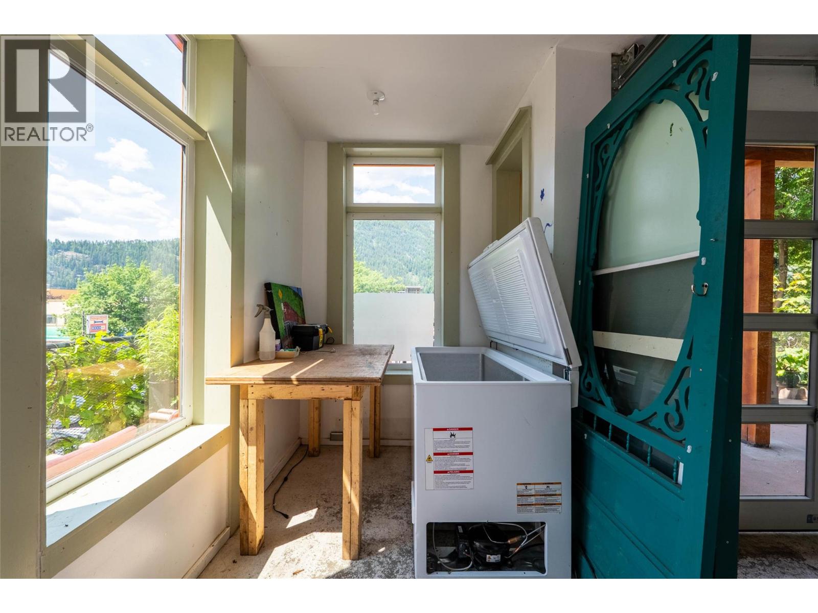 512 Hendryx Street, Nelson, British Columbia  V1L 2A8 - Photo 42 - 10376940