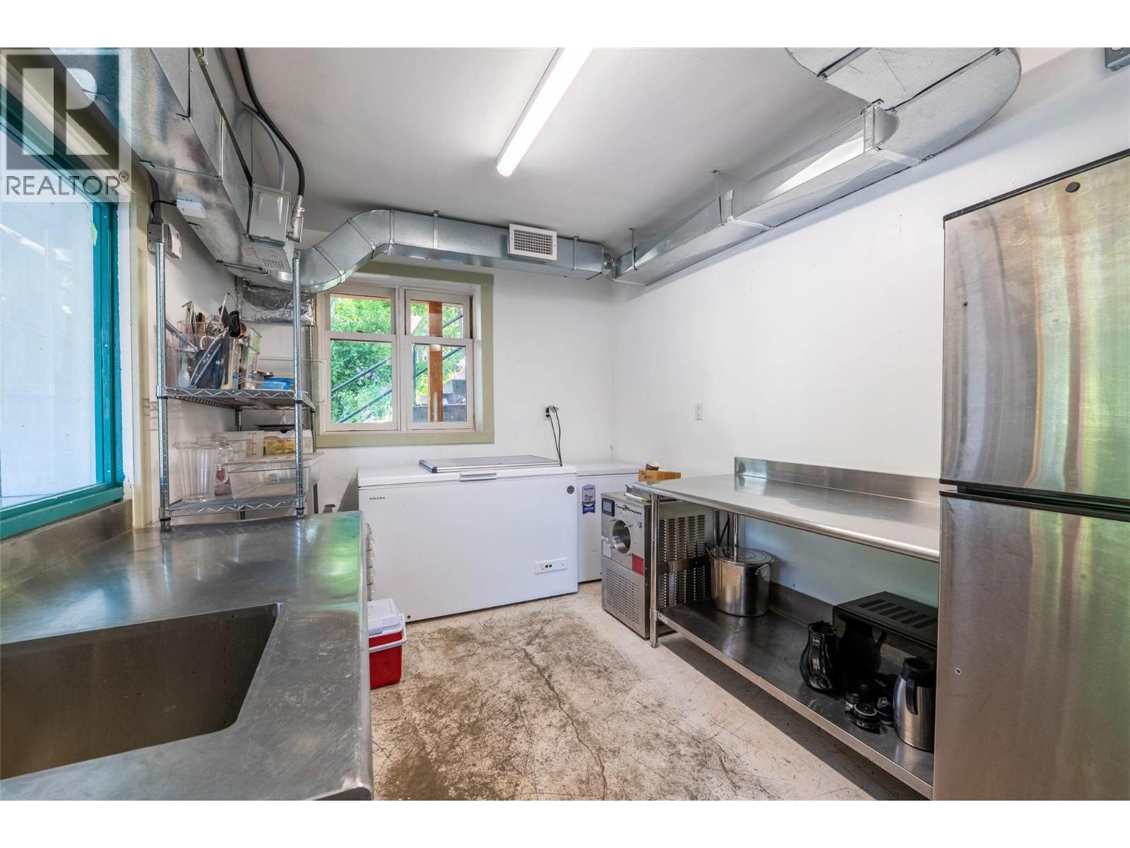 512 Hendryx Street, Nelson, British Columbia  V1L 2A8 - Photo 44 - 10376940