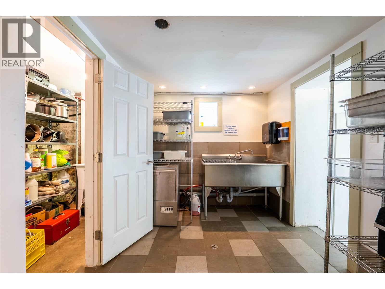 512 Hendryx Street, Nelson, British Columbia  V1L 2A8 - Photo 50 - 10376940