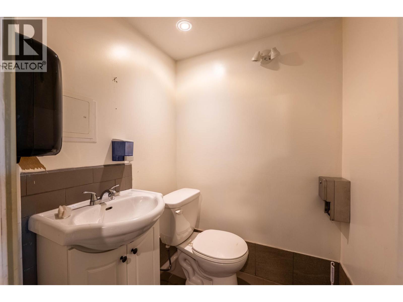 512 Hendryx Street, Nelson, British Columbia  V1L 2A8 - Photo 52 - 10376940