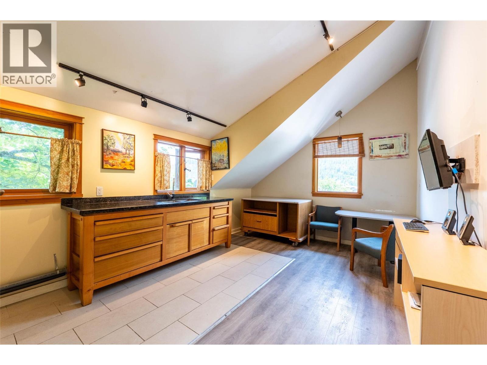 512 Hendryx Street, Nelson, British Columbia  V1L 2A8 - Photo 68 - 10376940