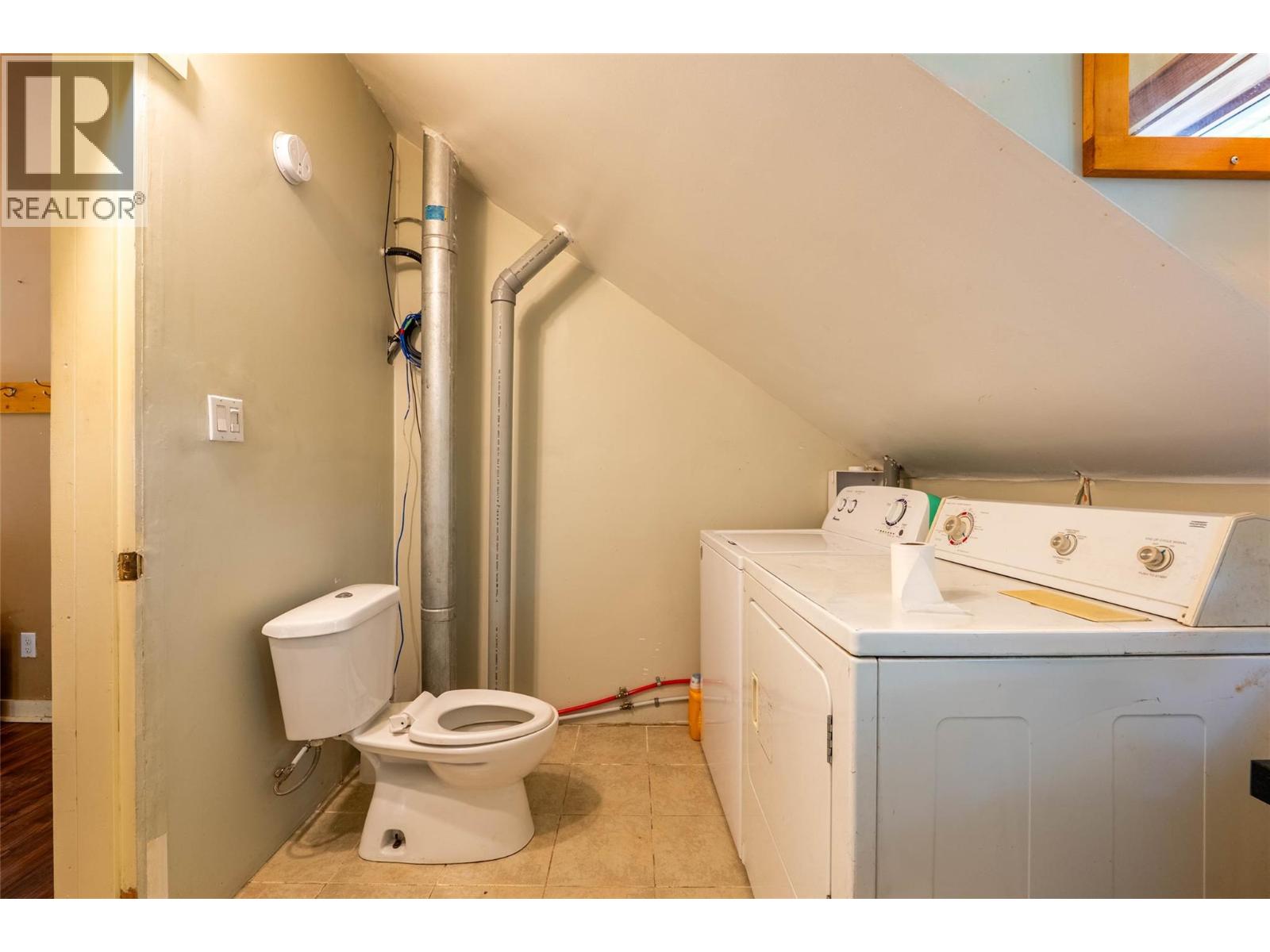 512 Hendryx Street, Nelson, British Columbia  V1L 2A8 - Photo 74 - 10376940