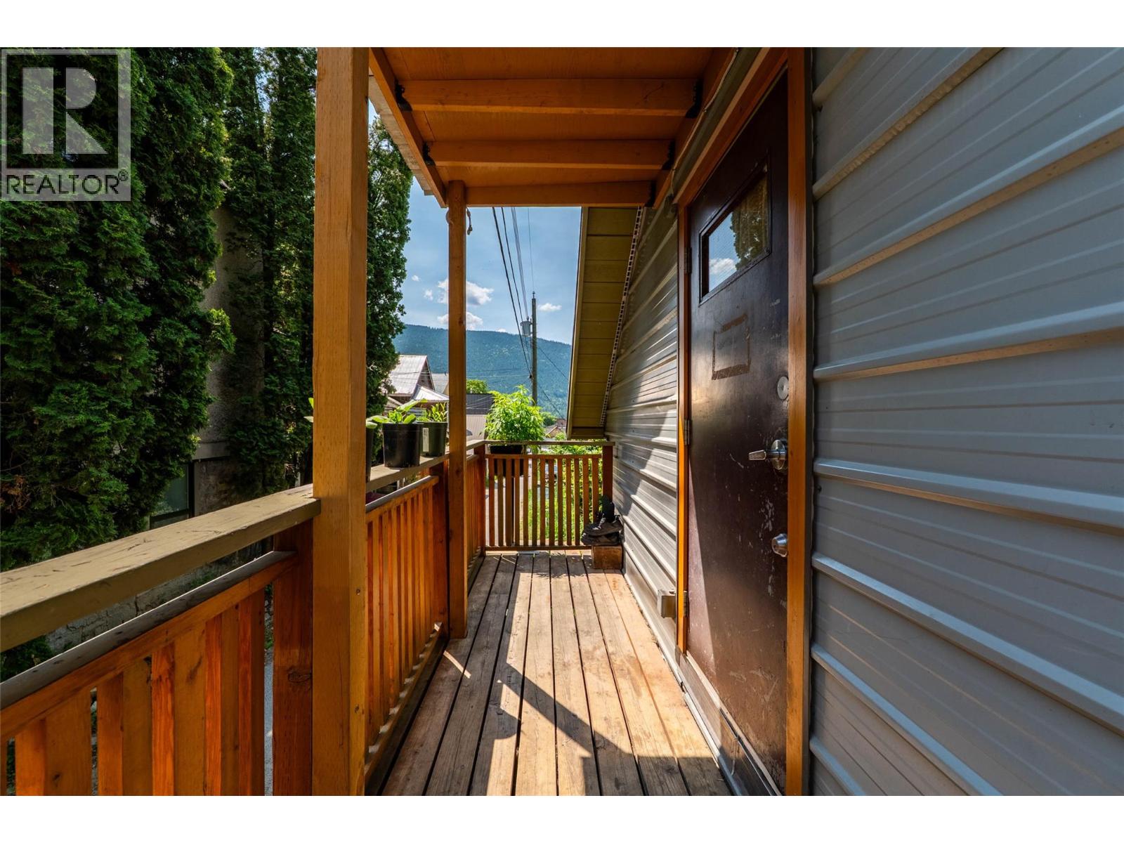 512 Hendryx Street, Nelson, British Columbia  V1L 2A8 - Photo 78 - 10376940