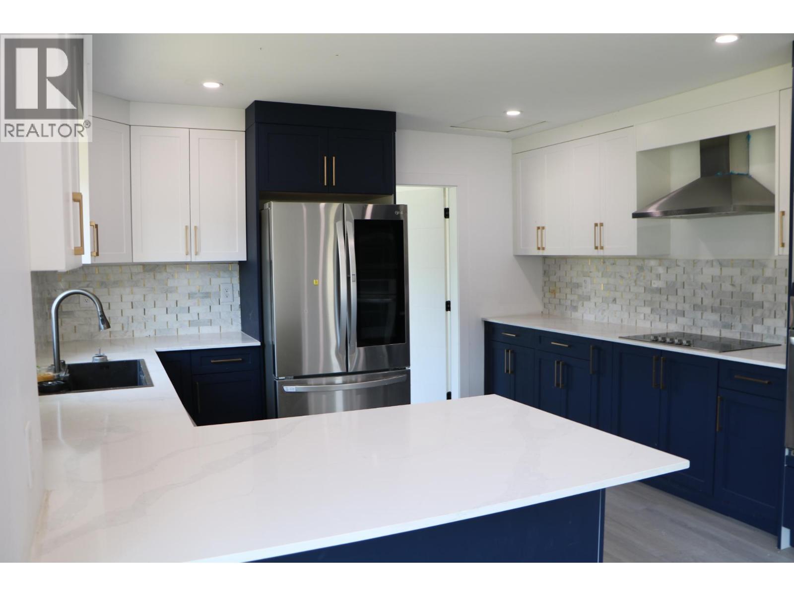 2448 Barnhartvale Road, Kamloops, British Columbia  V2C 6Y1 - Photo 7 - 10376904