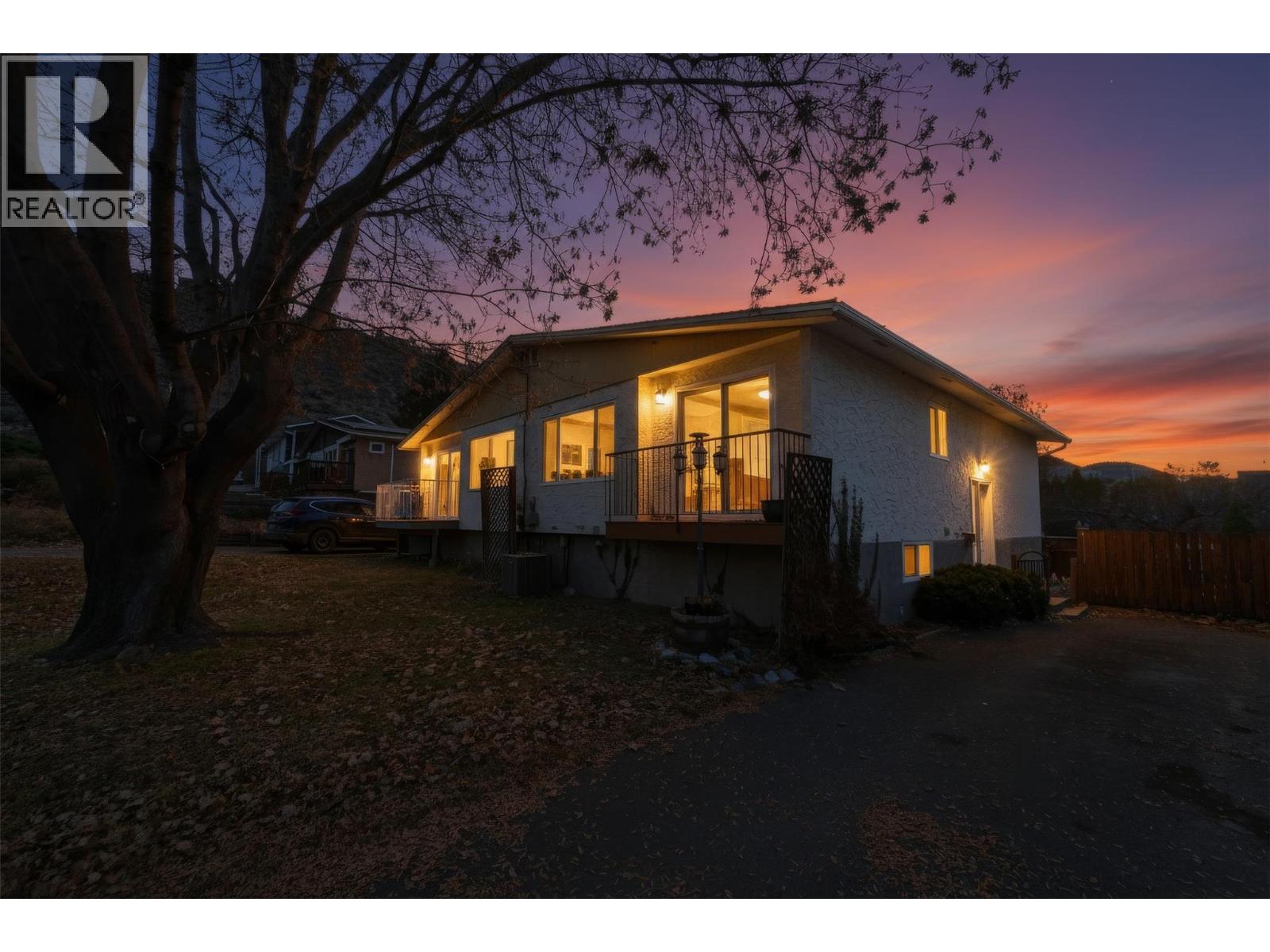 740 Walkem Road, Kamloops, British Columbia  V2B 7M6 - Photo 1 - 10376742