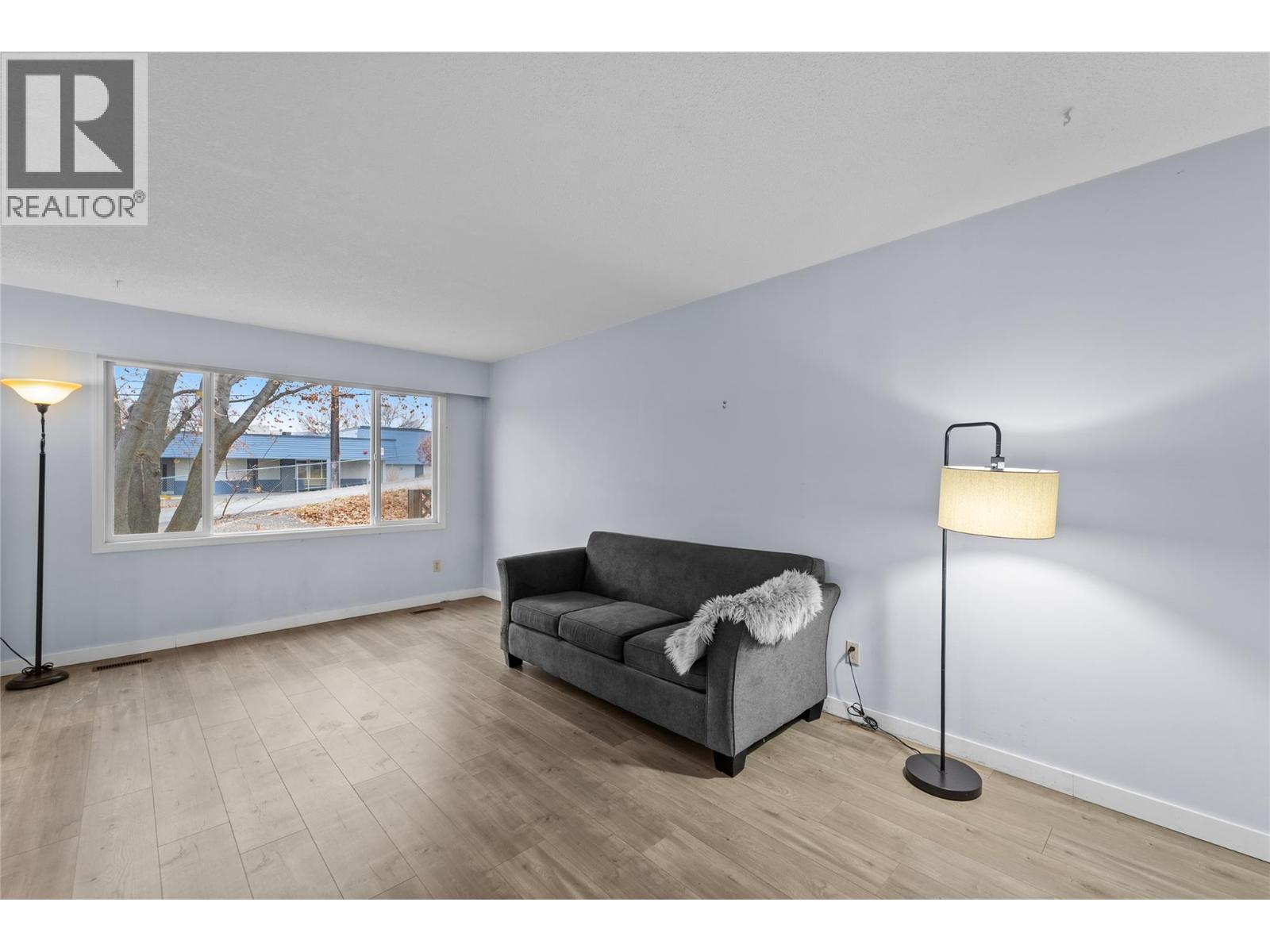 740 Walkem Road, Kamloops, British Columbia  V2B 7M6 - Photo 12 - 10376742