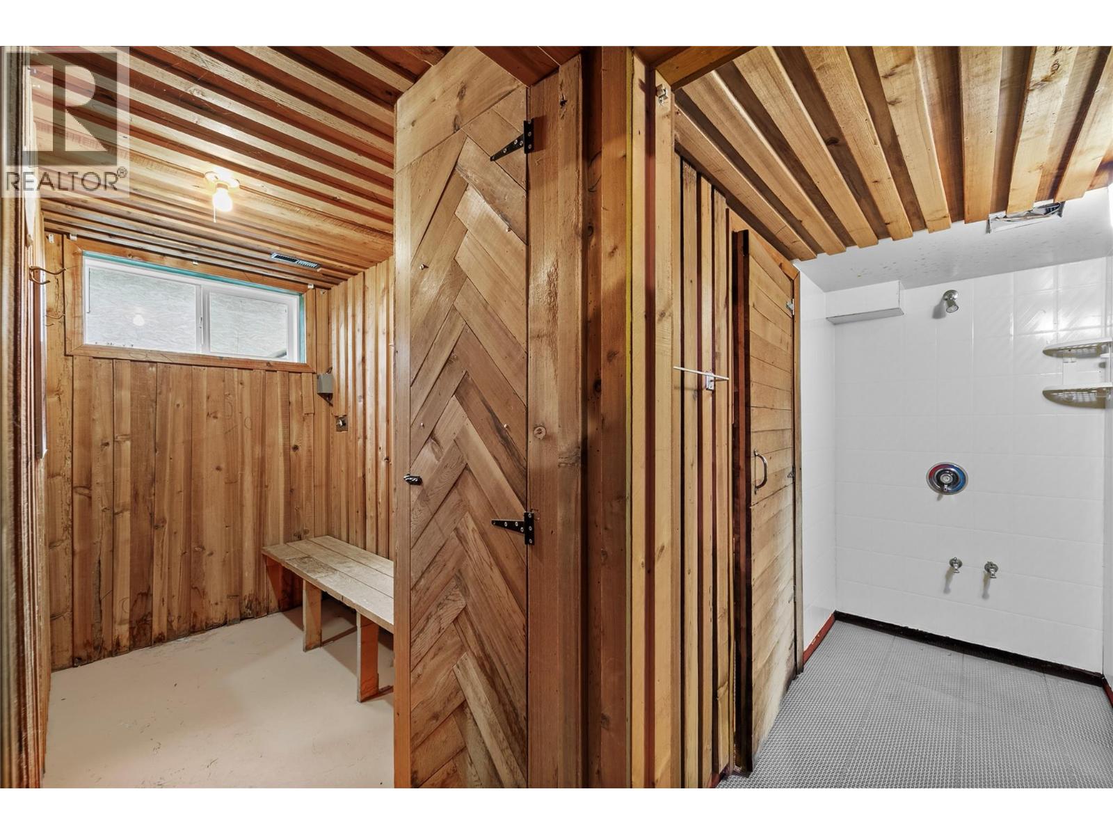 740 Walkem Road, Kamloops, British Columbia  V2B 7M6 - Photo 24 - 10376742