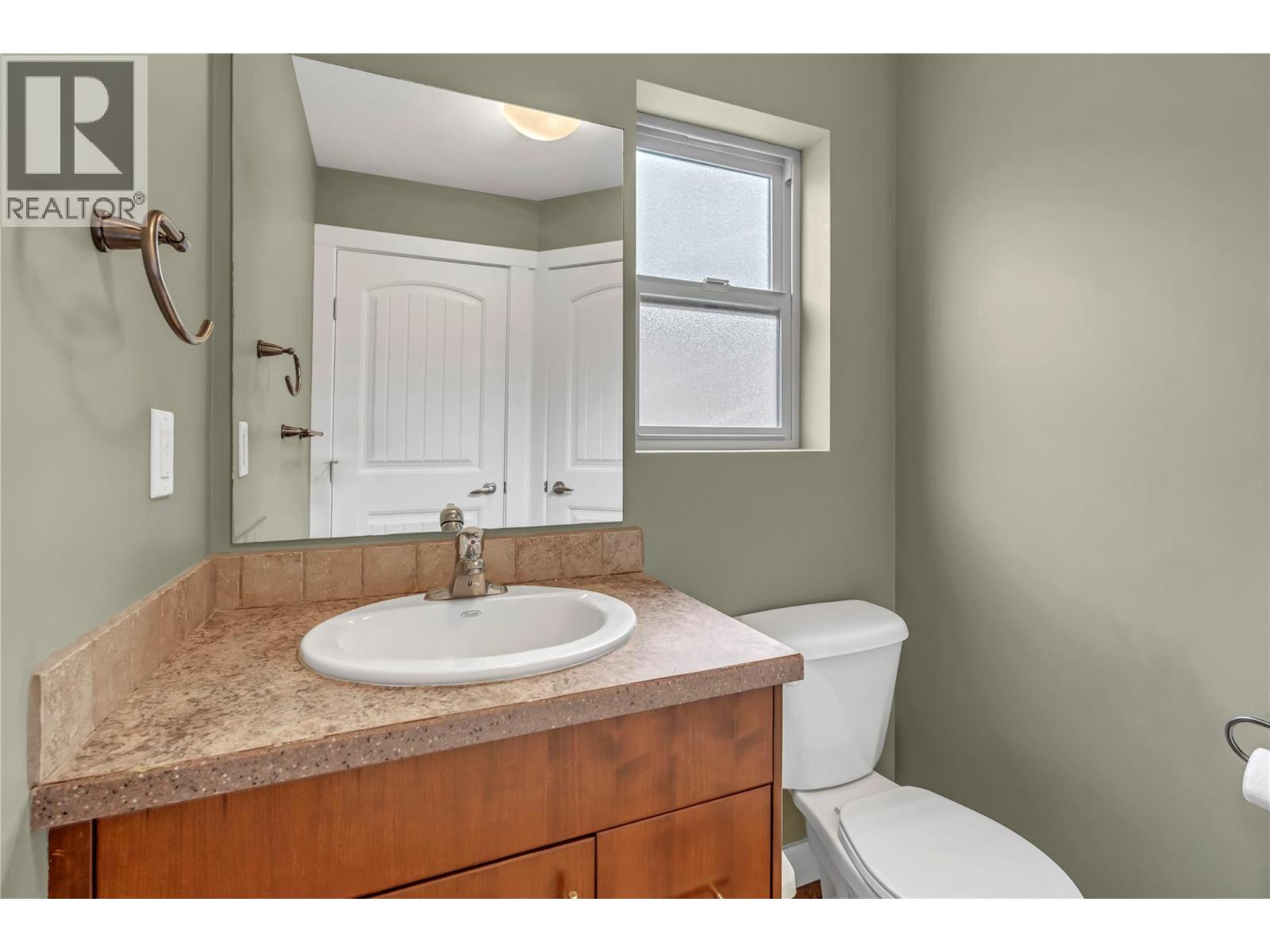 584 Westminster Avenue W Unit# 102, Penticton, British Columbia  V2A 1K6 - Photo 14 - 10376944