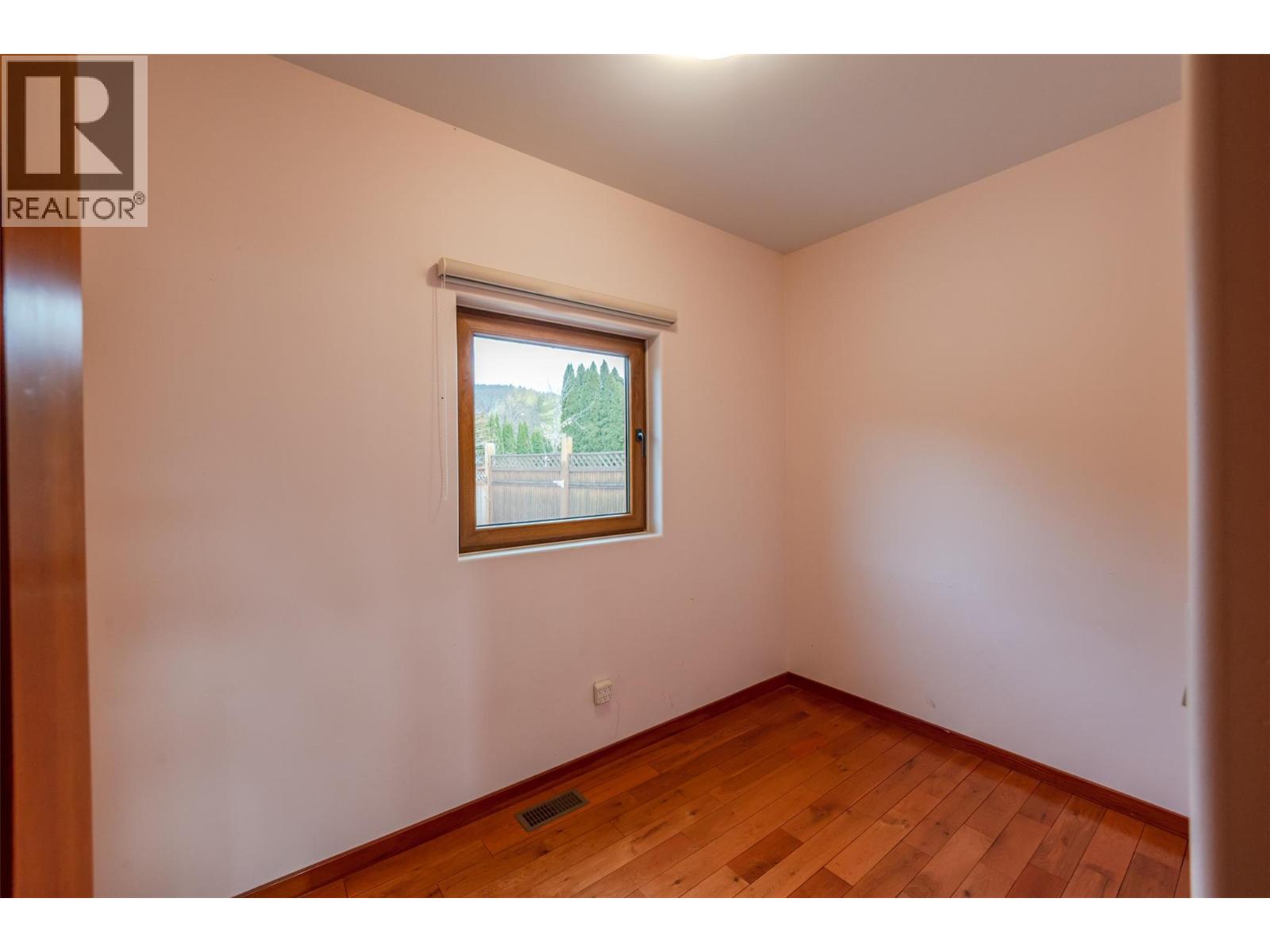 3210 Bartlett Road, Naramata, British Columbia  V0H 1N1 - Photo 17 - 10376875