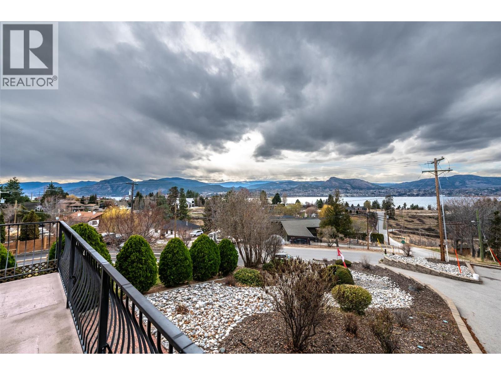 3210 Bartlett Road, Naramata, British Columbia  V0H 1N1 - Photo 29 - 10376875