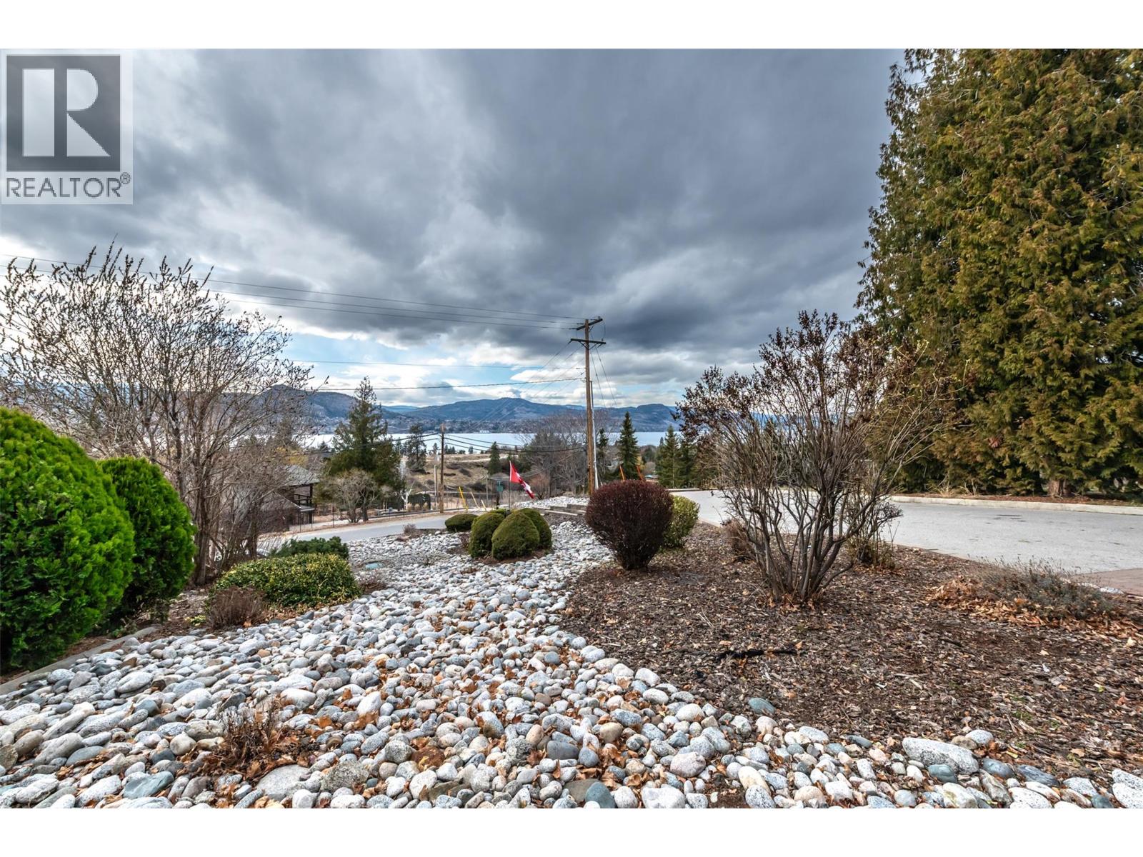 3210 Bartlett Road, Naramata, British Columbia  V0H 1N1 - Photo 44 - 10376875
