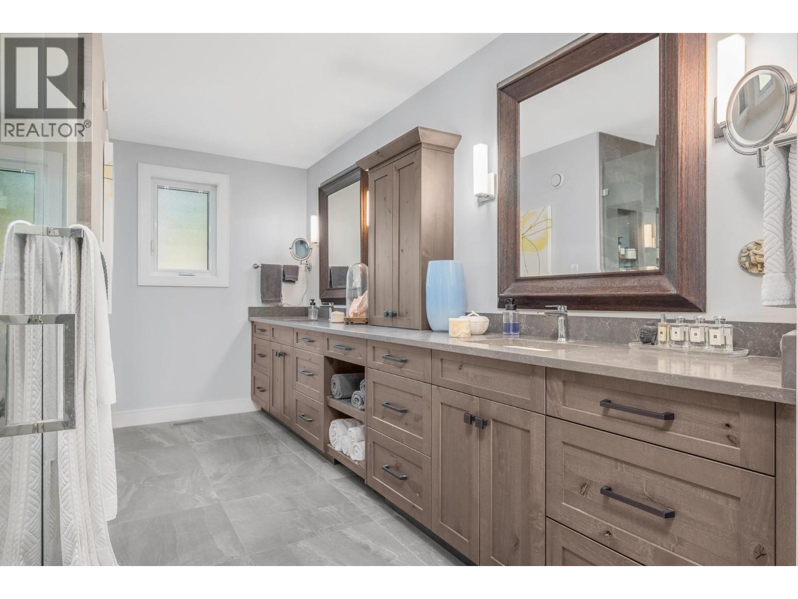 7212 Mountridge Place, Vernon, British Columbia  V1B 3S8 - Photo 28 - 10376775