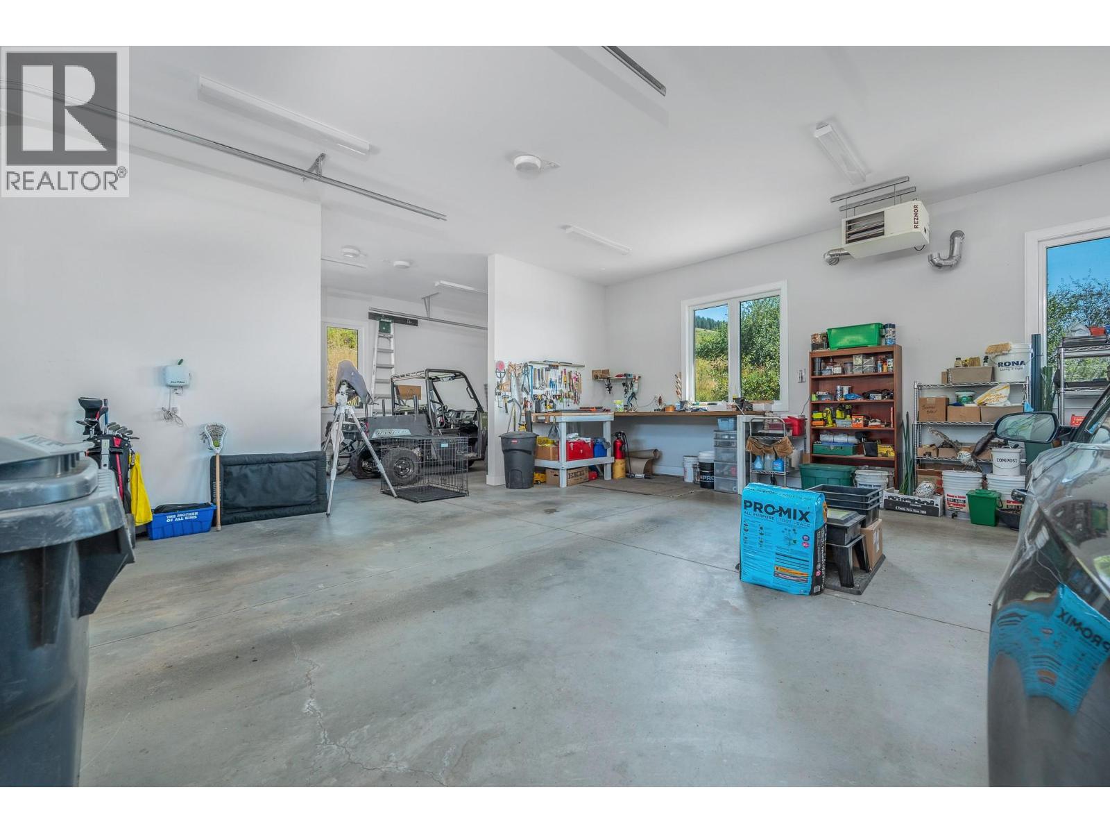 7212 Mountridge Place, Vernon, British Columbia  V1B 3S8 - Photo 33 - 10376775