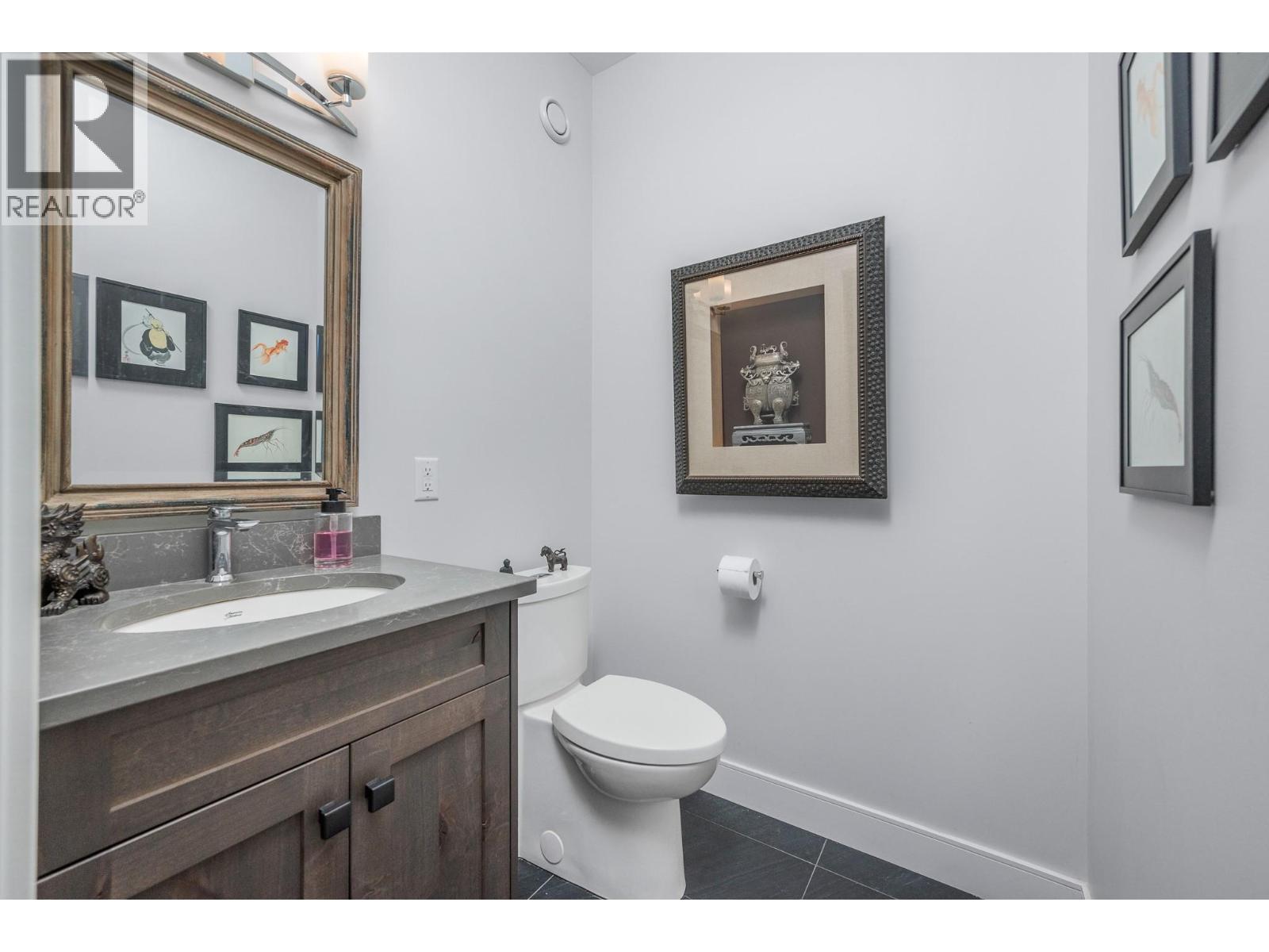 7212 Mountridge Place, Vernon, British Columbia  V1B 3S8 - Photo 35 - 10376775