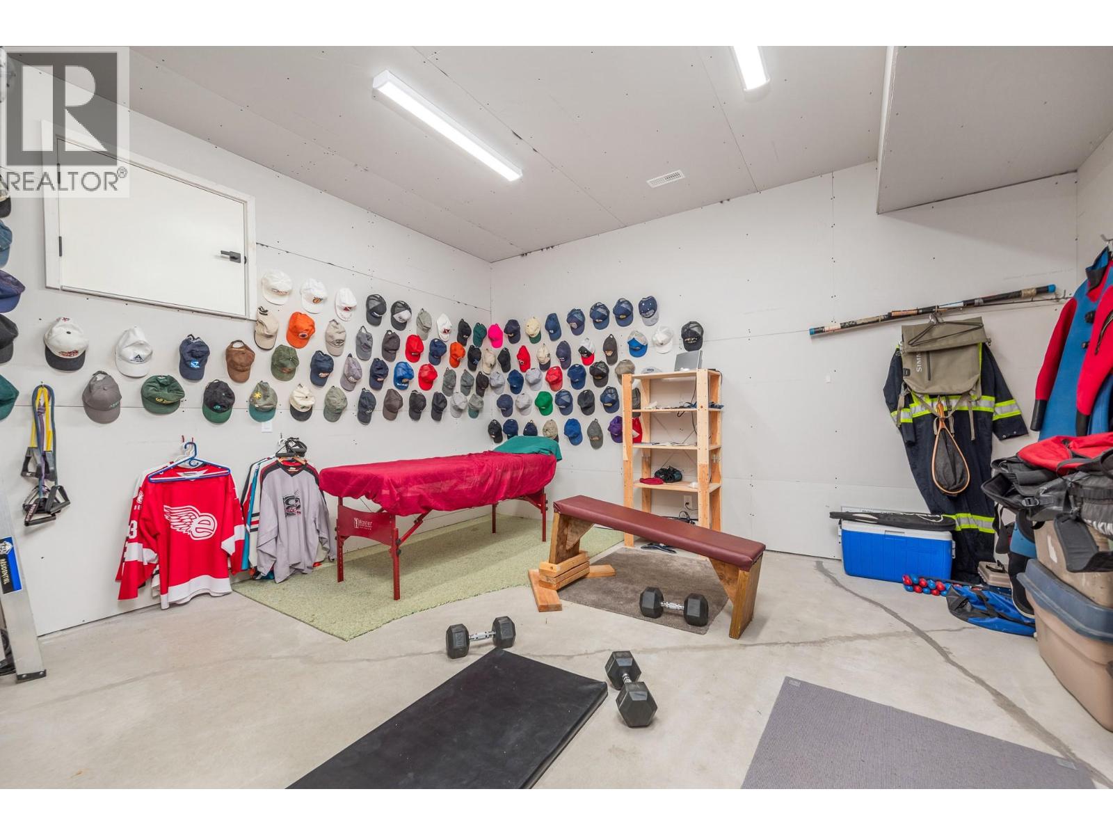 7212 Mountridge Place, Vernon, British Columbia  V1B 3S8 - Photo 43 - 10376775