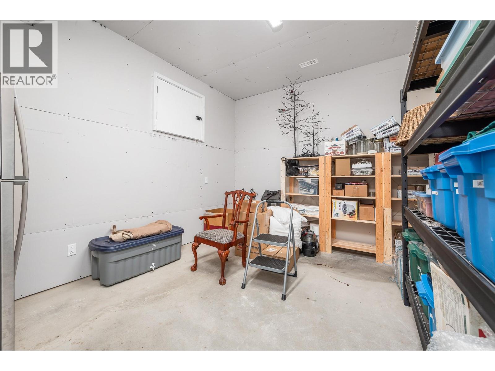 7212 Mountridge Place, Vernon, British Columbia  V1B 3S8 - Photo 46 - 10376775