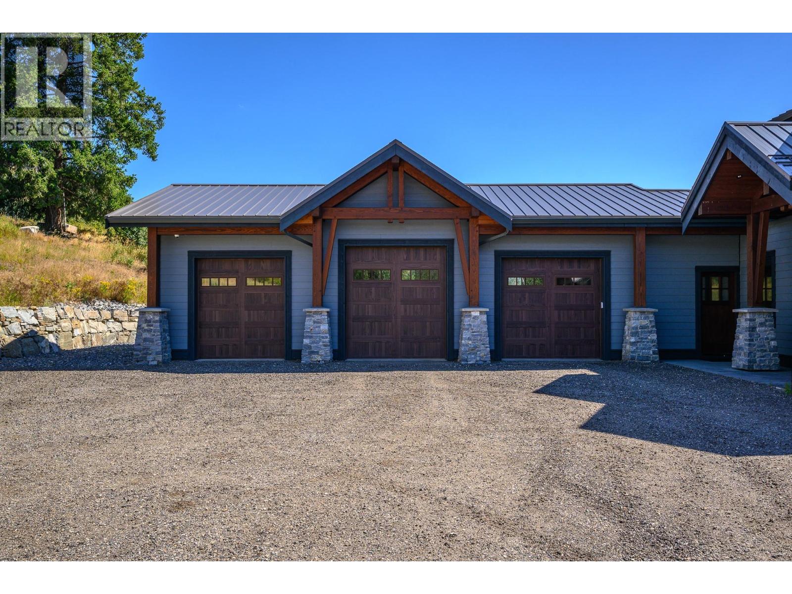 7212 Mountridge Place, Vernon, British Columbia  V1B 3S8 - Photo 49 - 10376775