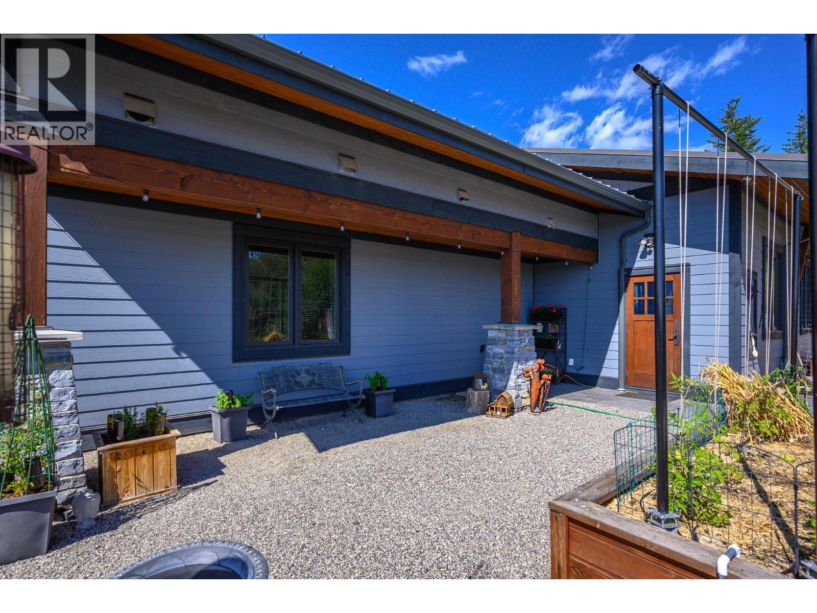 7212 Mountridge Place, Vernon, British Columbia  V1B 3S8 - Photo 66 - 10376775