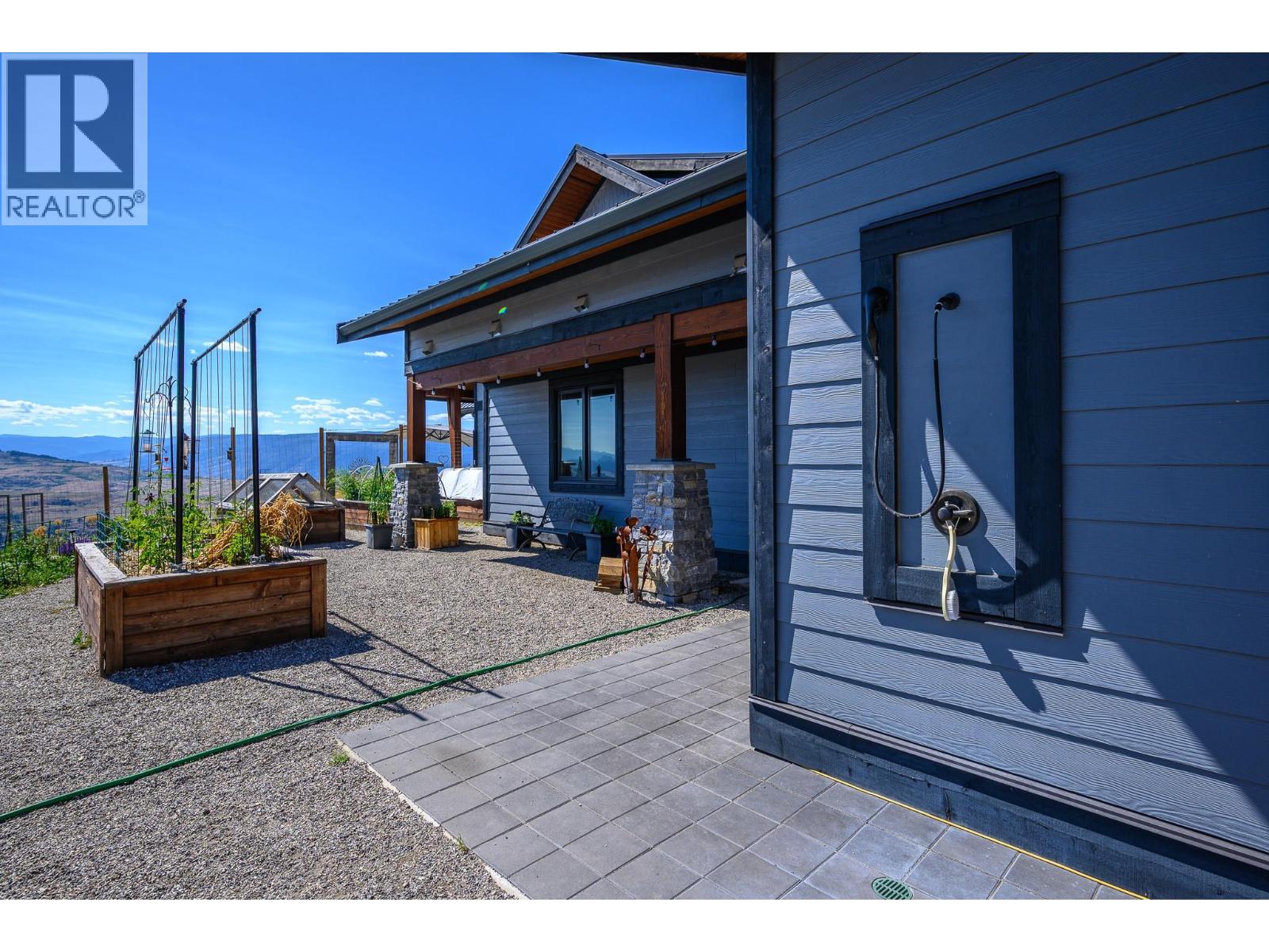 7212 Mountridge Place, Vernon, British Columbia  V1B 3S8 - Photo 70 - 10376775