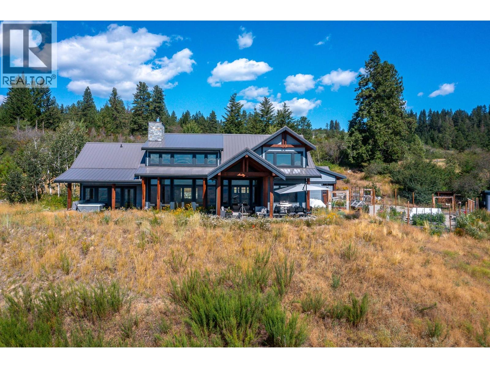 7212 Mountridge Place, Vernon, British Columbia  V1B 3S8 - Photo 79 - 10376775