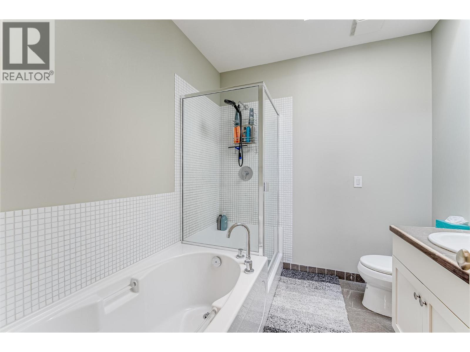 9845 Eastside Road Unit# 92, Vernon, British Columbia  V1H 1Z2 - Photo 39 - 10376447