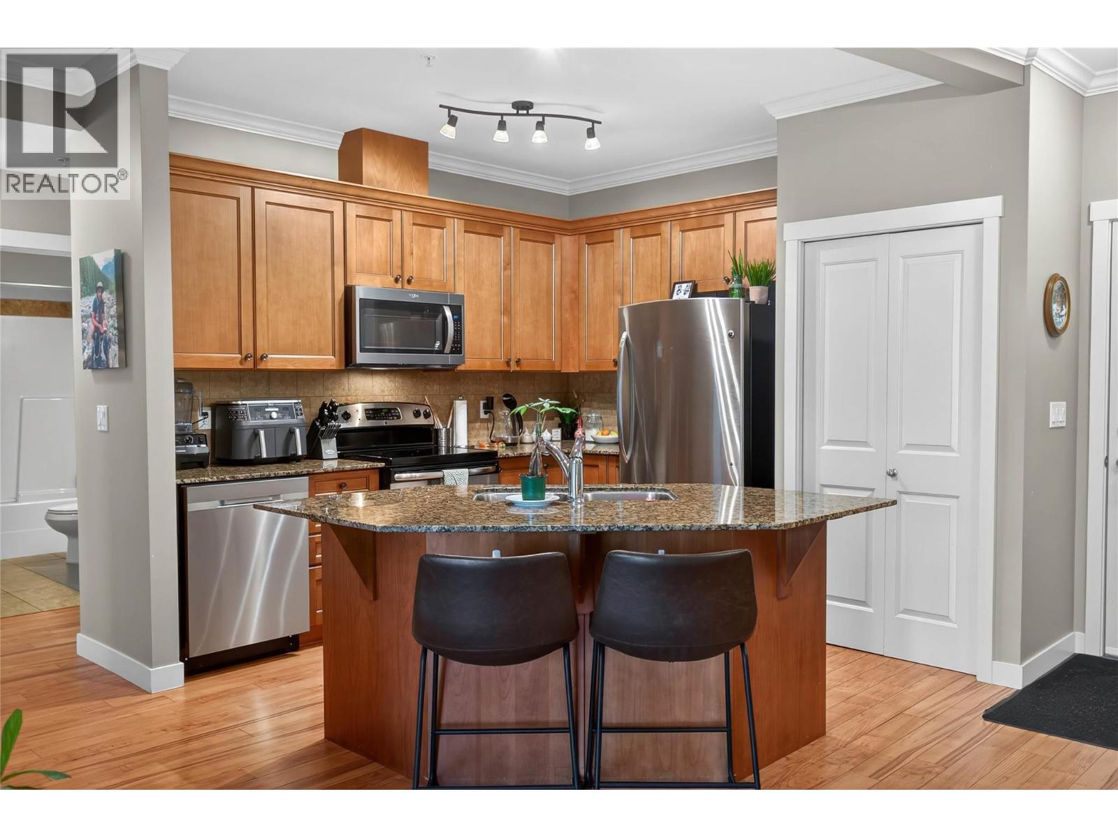 1330 Whitewood Crescent Unit# 205, Sparwood, British Columbia  V0B 2G2 - Photo 3 - 10376957