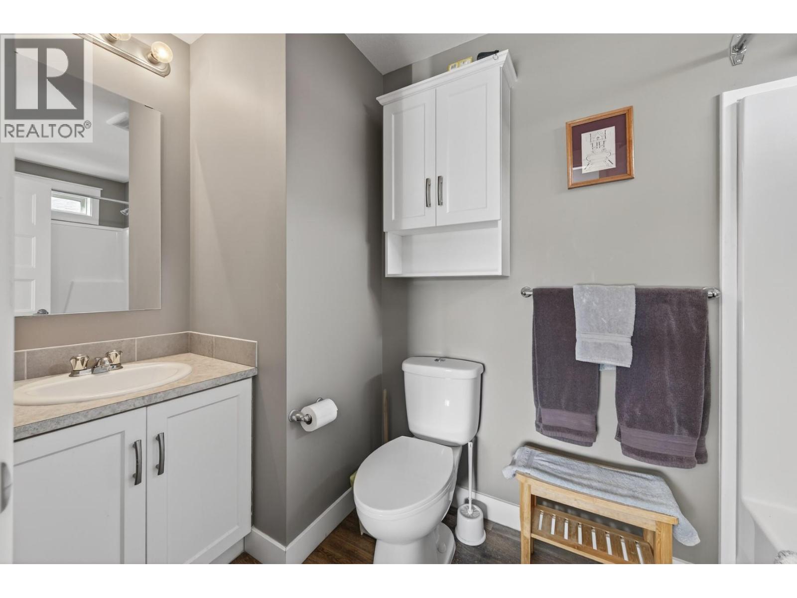 2573 Spring Bank Avenue, Merritt, British Columbia  V1K 1S1 - Photo 17 - 10376569