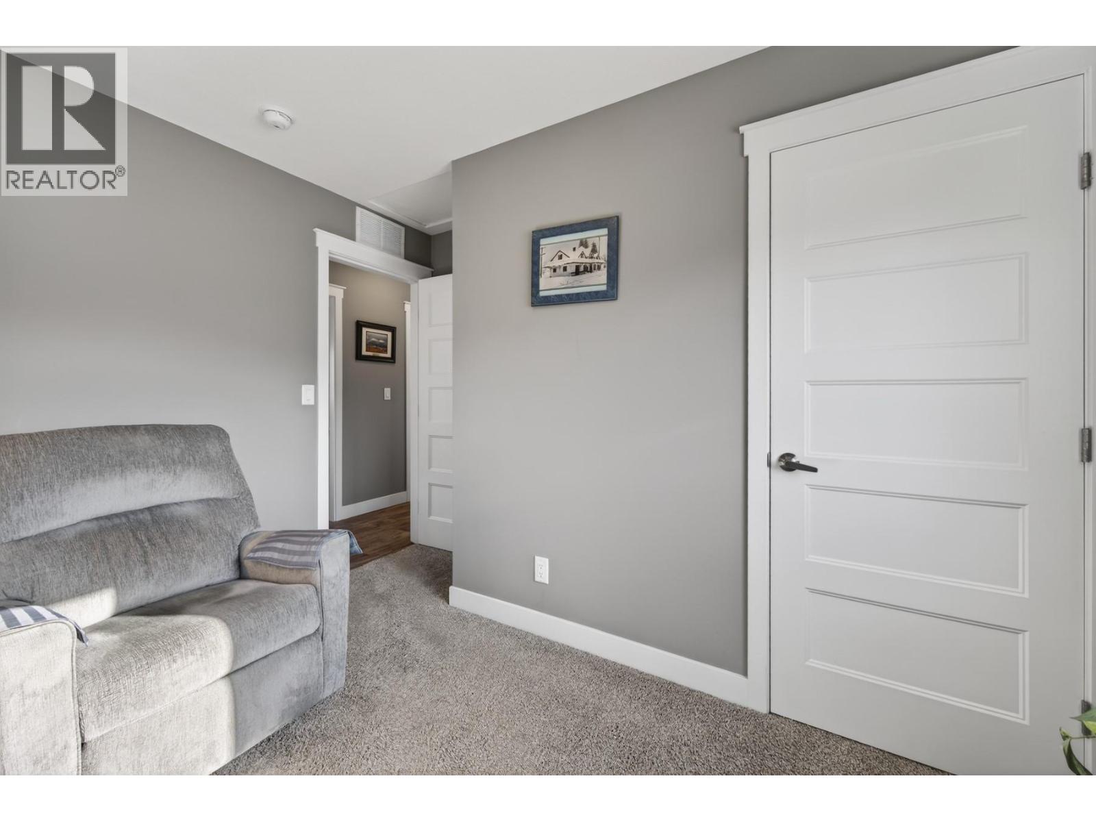 2573 Spring Bank Avenue, Merritt, British Columbia  V1K 1S1 - Photo 22 - 10376569