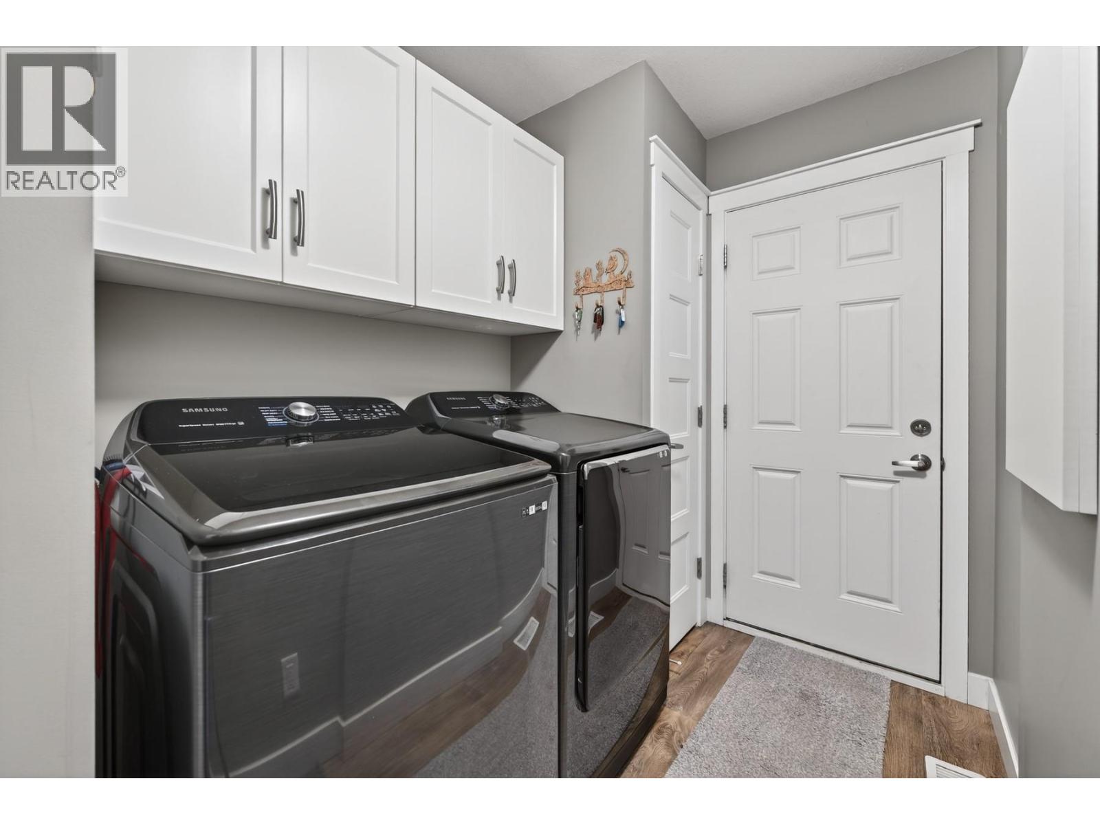 2573 Spring Bank Avenue, Merritt, British Columbia  V1K 1S1 - Photo 23 - 10376569