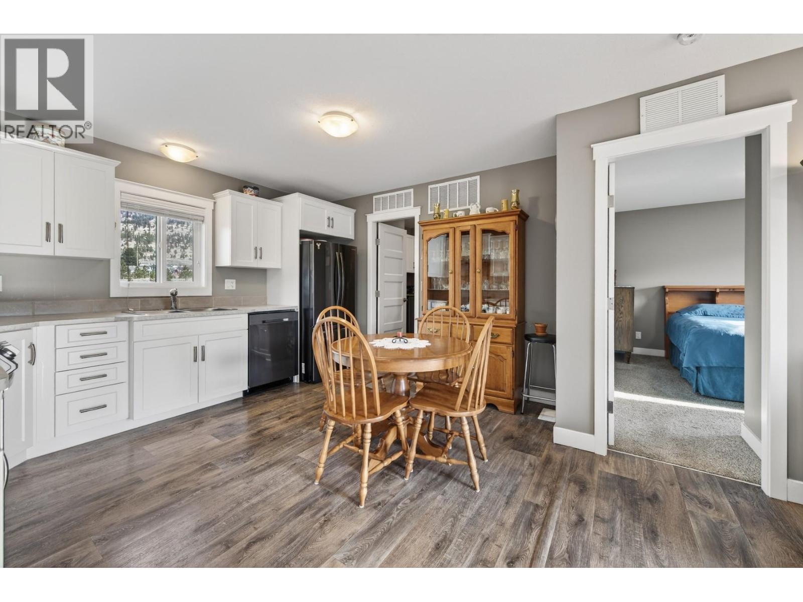 2573 Spring Bank Avenue, Merritt, British Columbia  V1K 1S1 - Photo 7 - 10376569