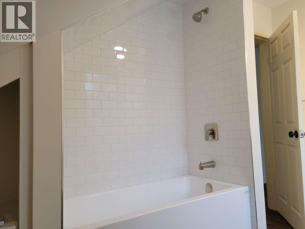 2600 37 Avenue, Vernon, British Columbia  V1T 2X4 - Photo 26 - 10376969