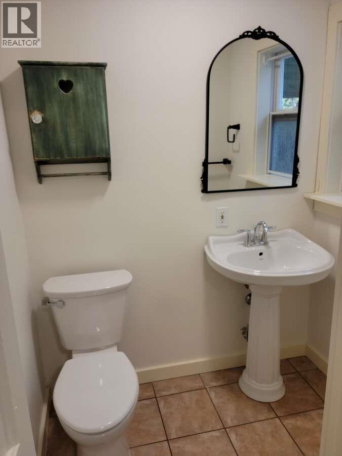 2600 37 Avenue, Vernon, British Columbia  V1T 2X4 - Photo 33 - 10376969