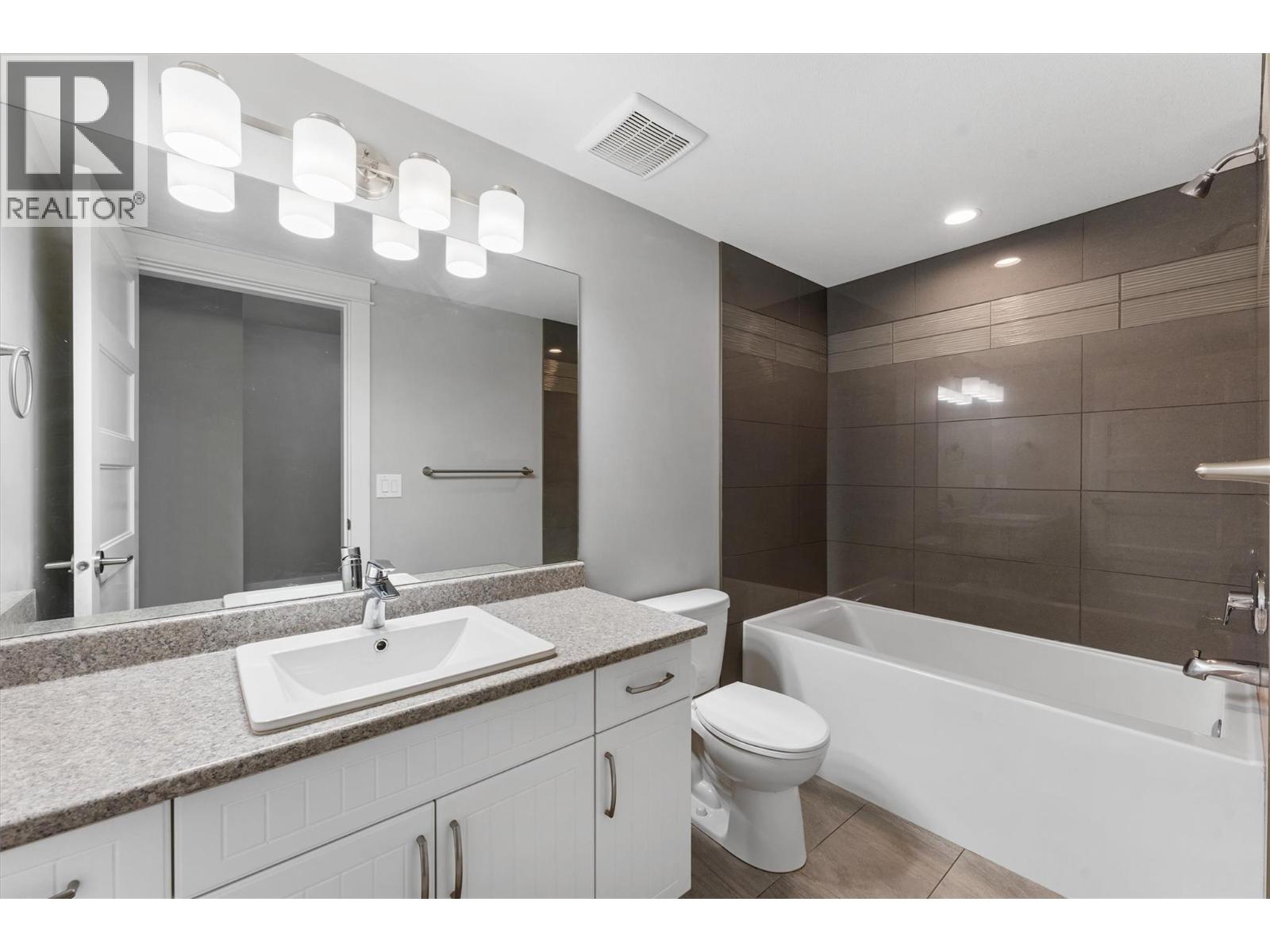 2600 Paramount Drive, West Kelowna, British Columbia  V4T 3H5 - Photo 43 - 10376821