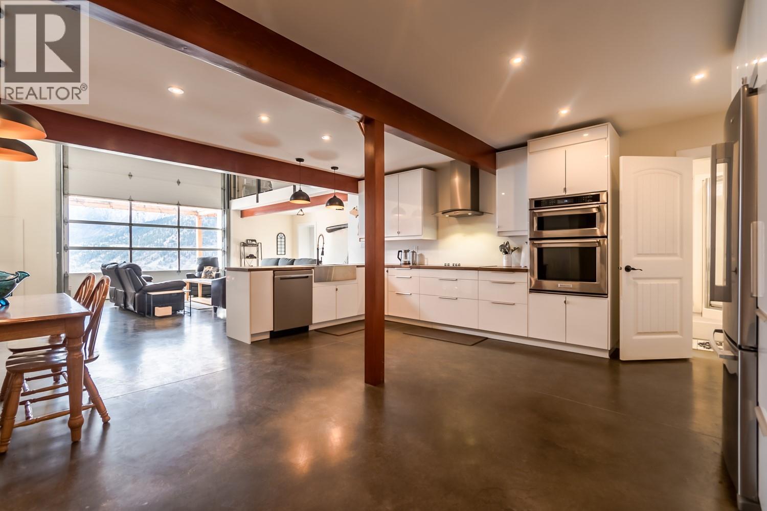 4142 99 Hwy N Road N, Lillooet, British Columbia  V0K 1V0 - Photo 45 - 10376770