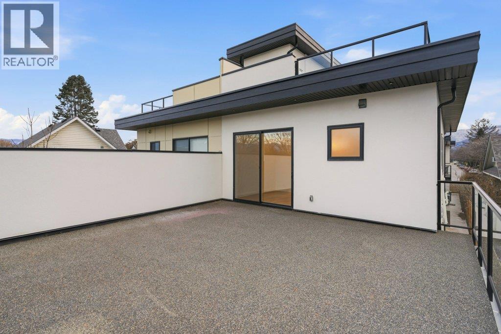 1857 Ethel Street, Kelowna, British Columbia  V1Y 2Z3 - Photo 30 - 10376874