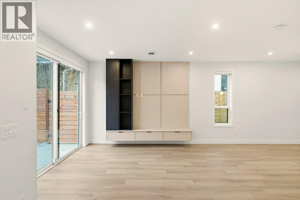 1857 Ethel Street, Kelowna, British Columbia  V1Y 2Z3 - Photo 9 - 10376874