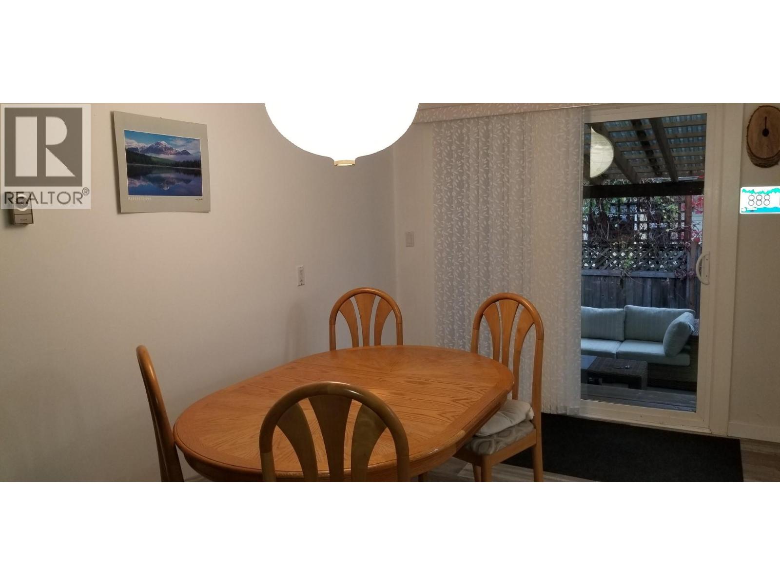 914 Columbia Crescent, Nakusp, British Columbia  V0G 1R0 - Photo 4 - 10376996