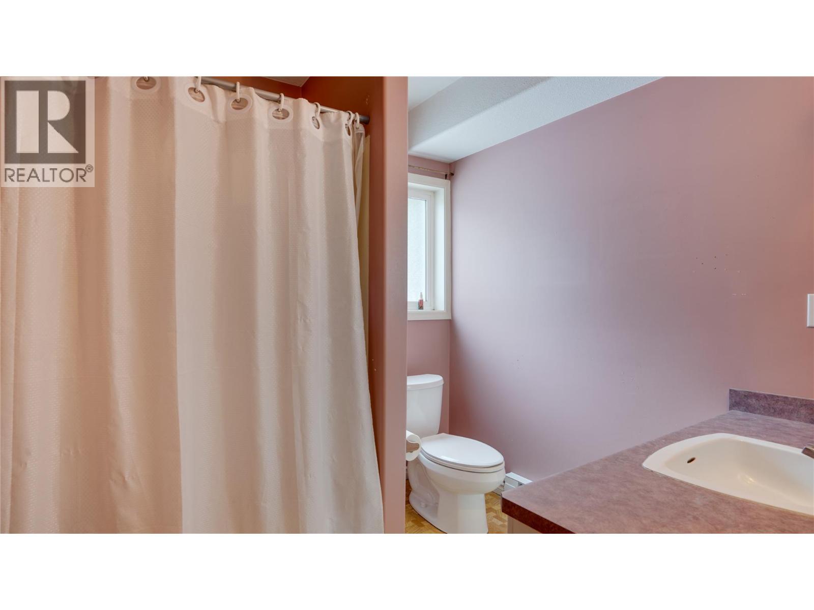 3215 Lumby Mabel Lake Road, Lumby, British Columbia  V0E 2G6 - Photo 14 - 10376987